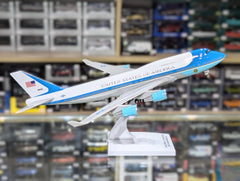 Boeing 747 (US Board N1)