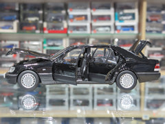 Mercedes-Benz S600 W140