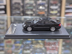 Mercedes-Benze E63 AMG W211