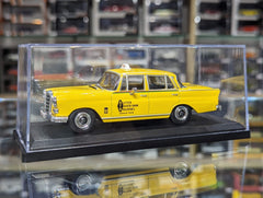 Mercedes -Benz 200D
