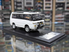 Mitsubishi Delica Star Wagon 4WD 1990-1999