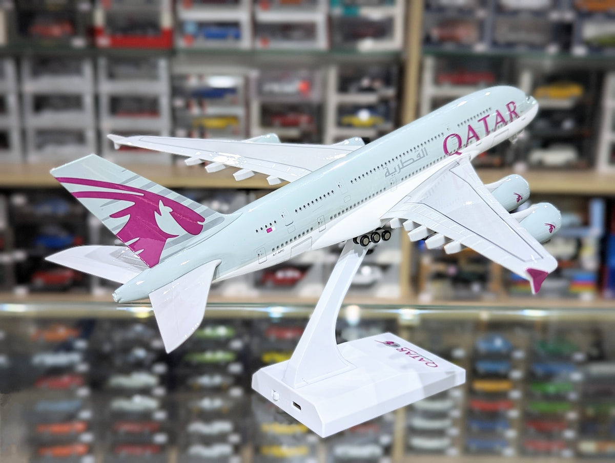 A380 Airbus 1 18  Airbus A380 (Qatar Airlines)