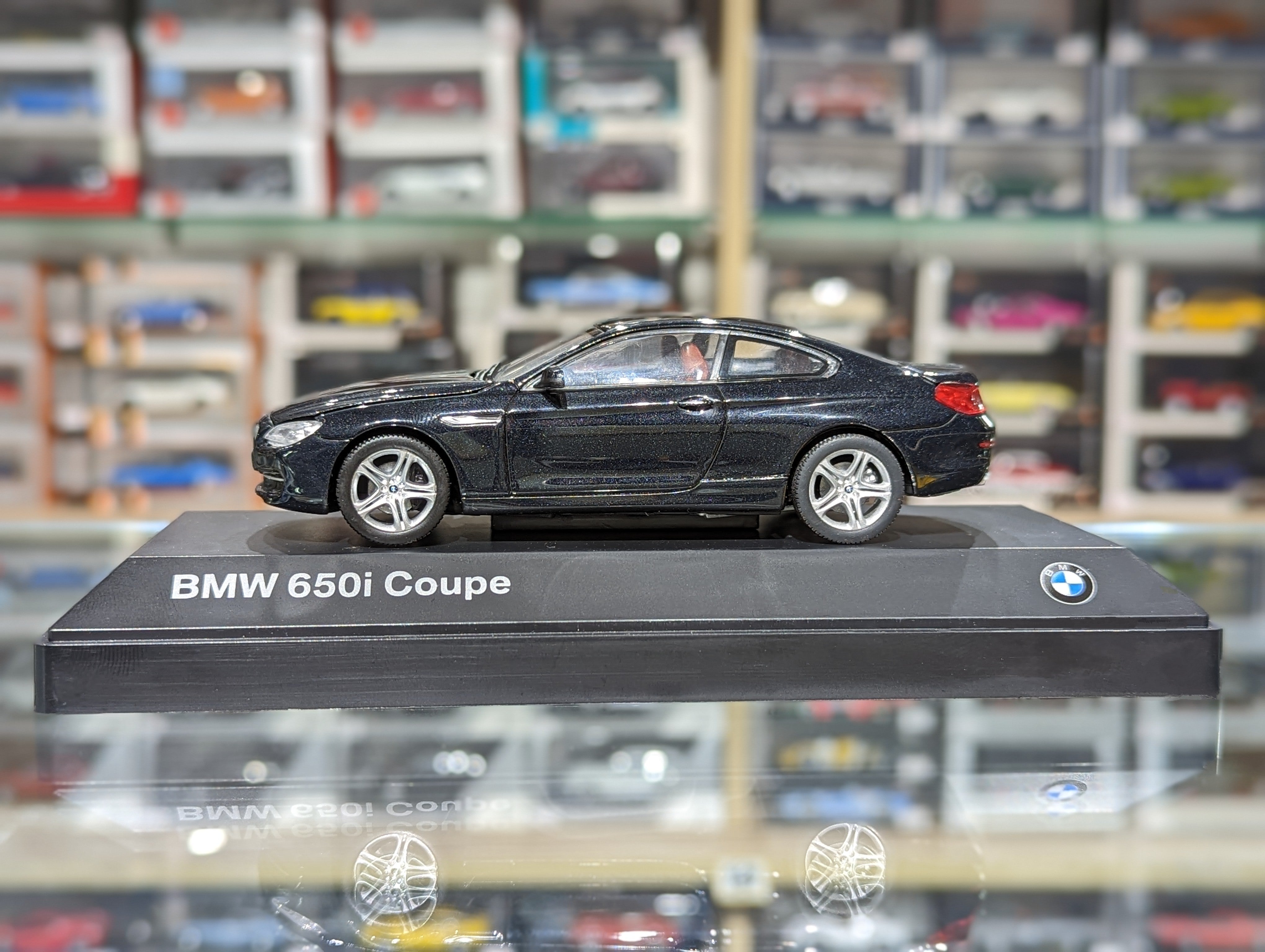 BMW 650i (Black)