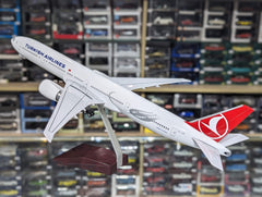 Boeing 777-300ER (Turkish Airlines)