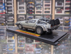Delorean (Back to the future)