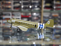 Douglas C-47 Skytrain DC-3 1944