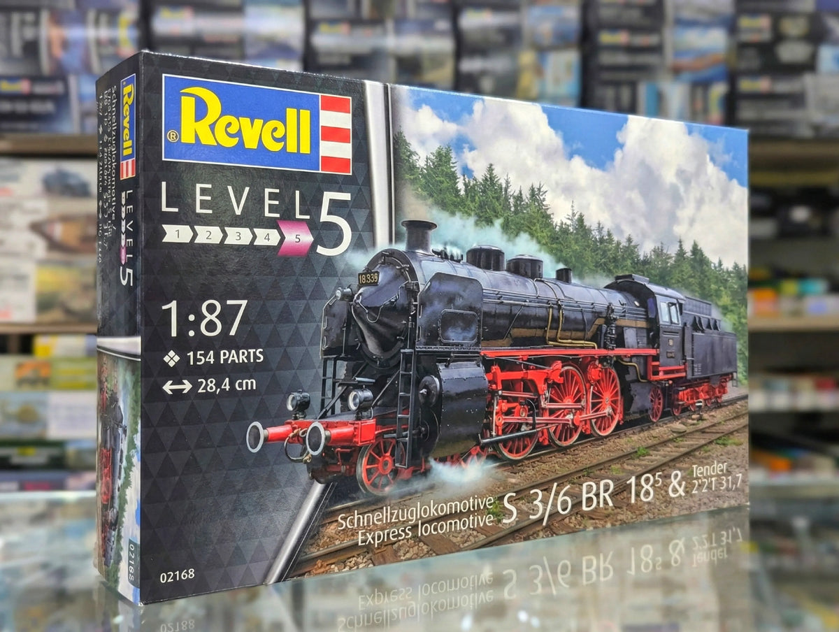 Express Locomotive S 3/6 BR 18(5) & Tender 2'2'T 31,7