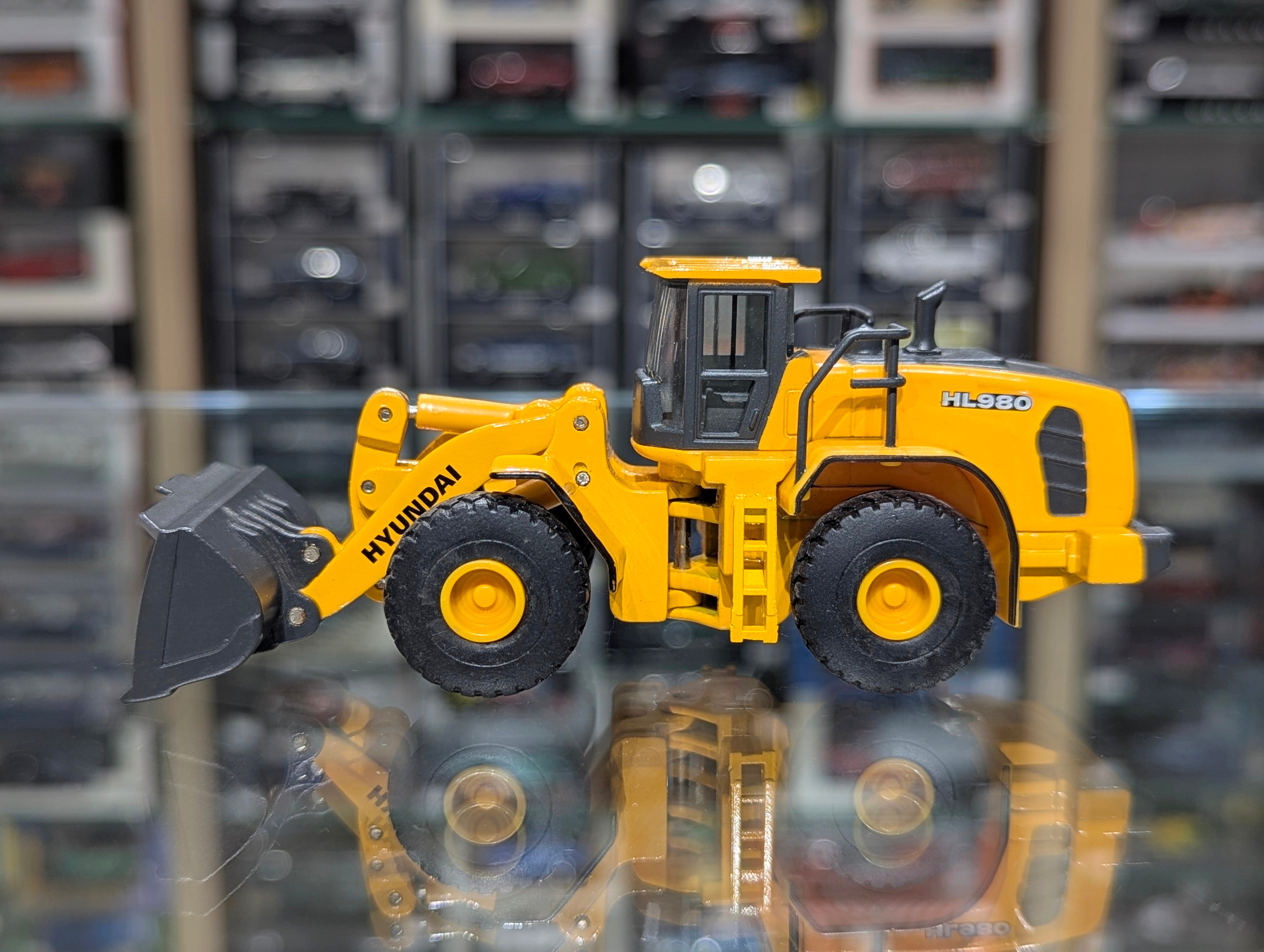 Hyundai HL980