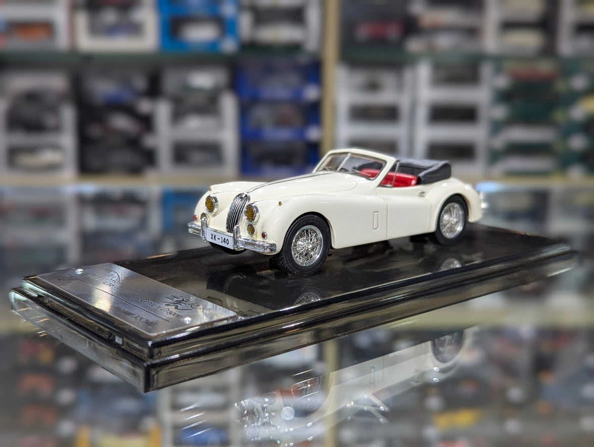 Jaguar XK-140
