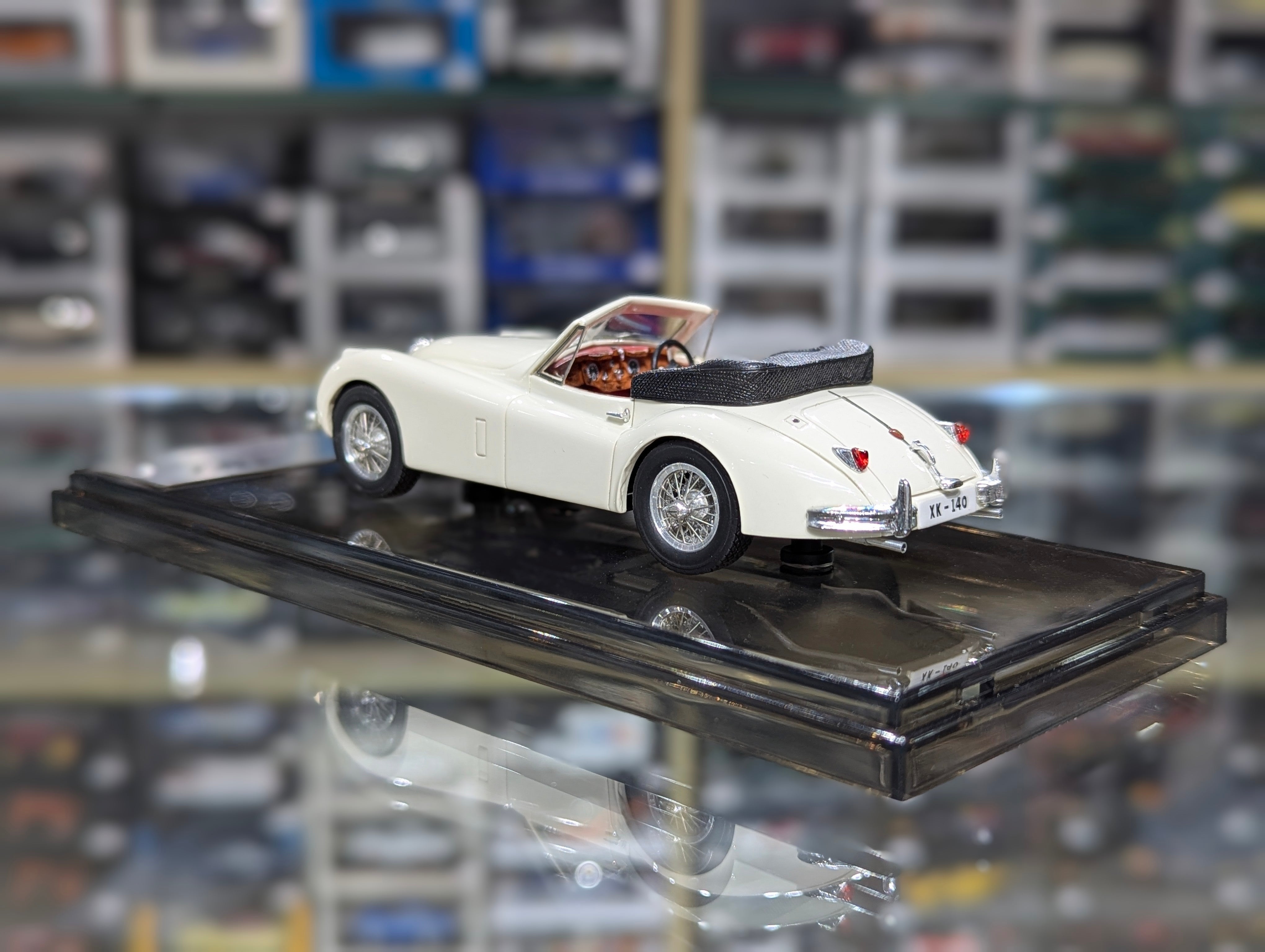 Jaguar XK-140