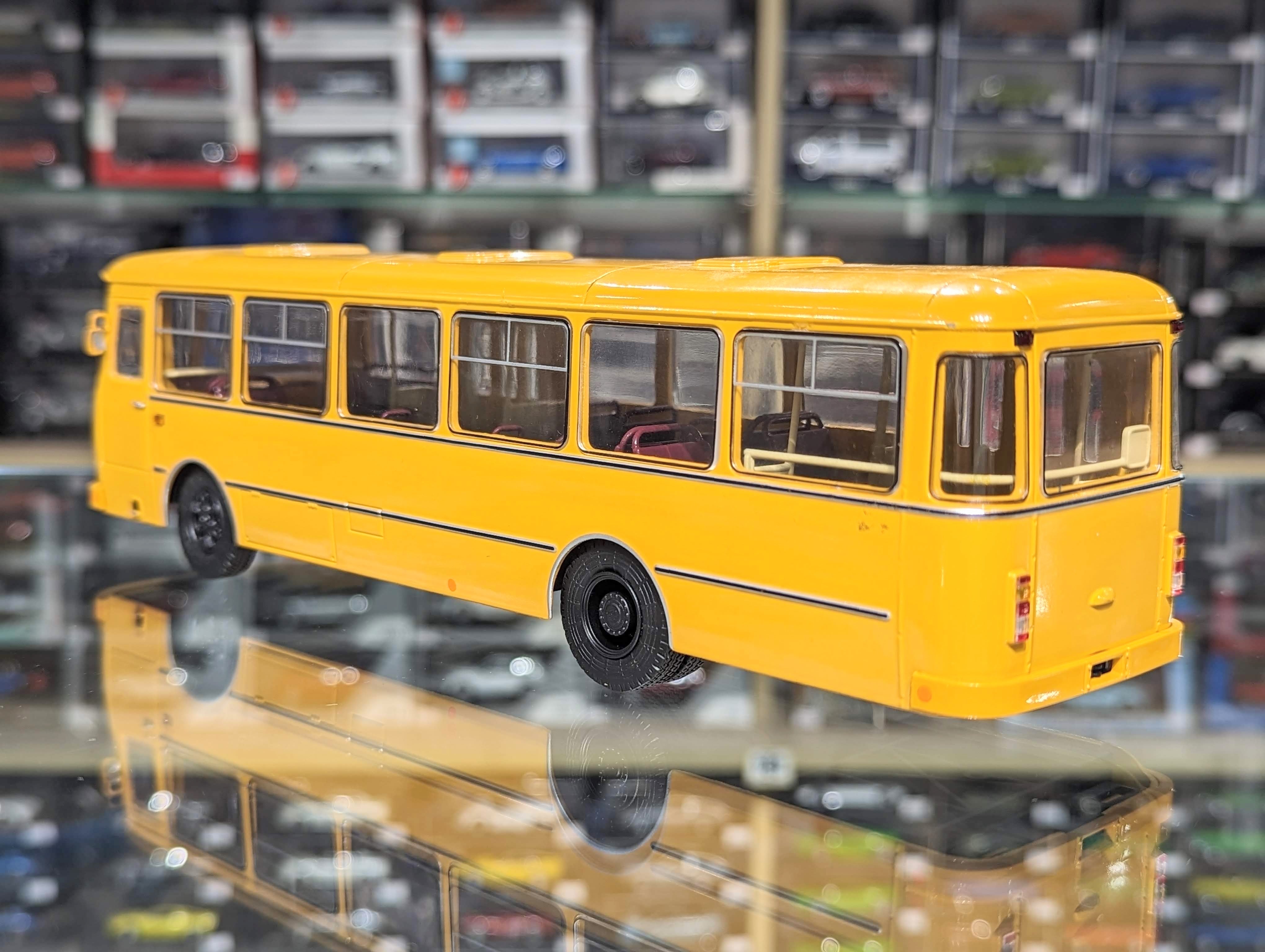 LIAZ-677M