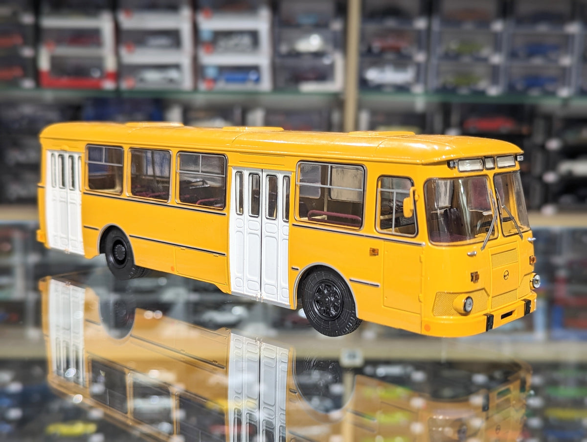 LIAZ-677M