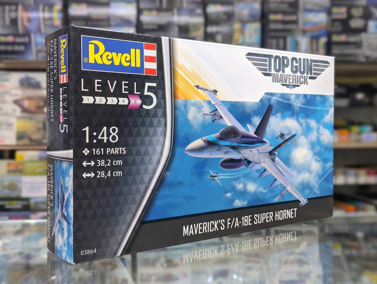 Maverick's F A-18E Super Hornet