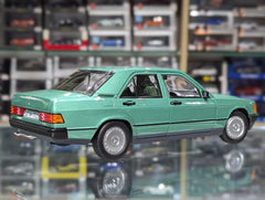 Mercedes-Benz 190E