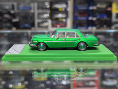 Mercedes-Benz 300SEL