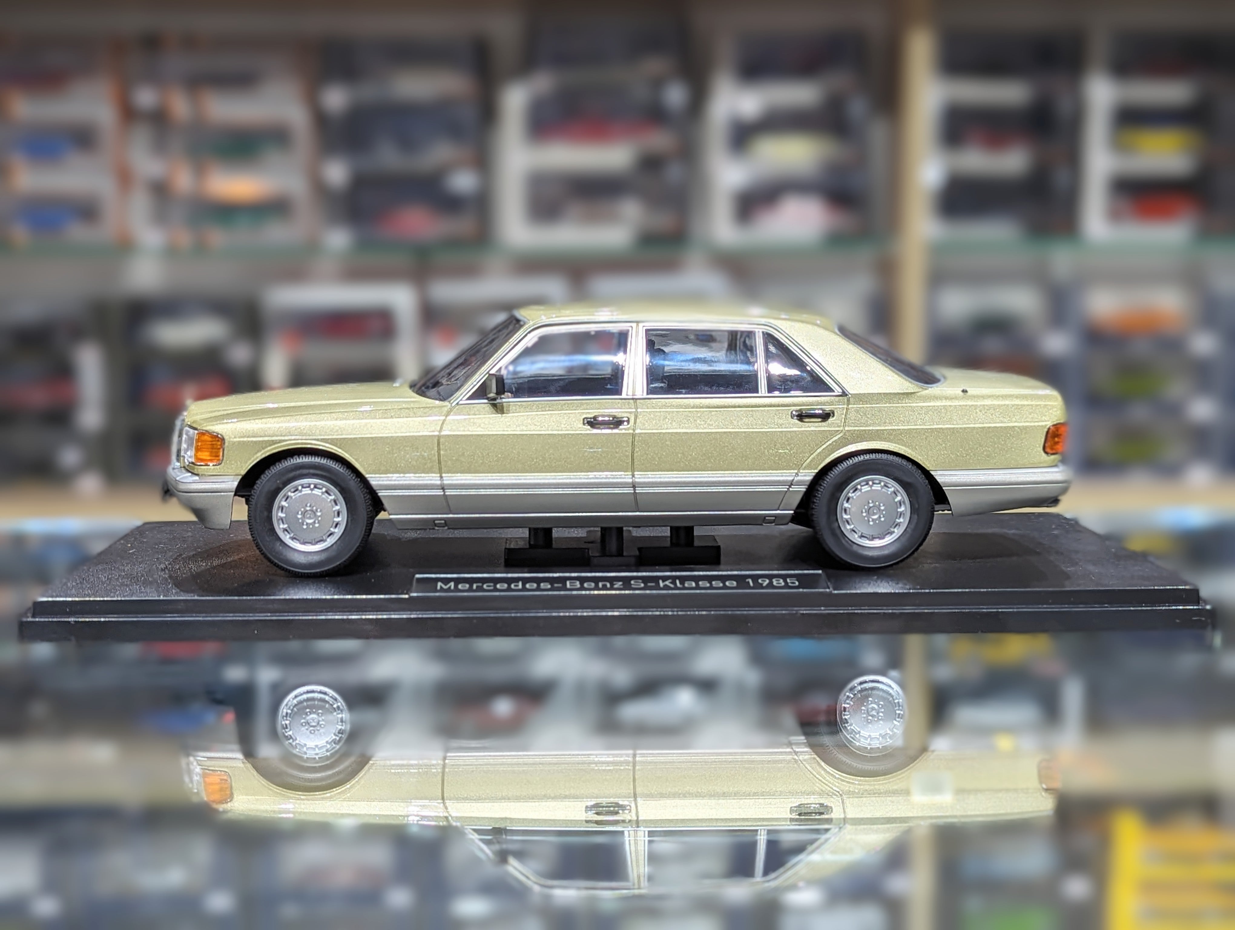 Mercedes-Benz W126-1985