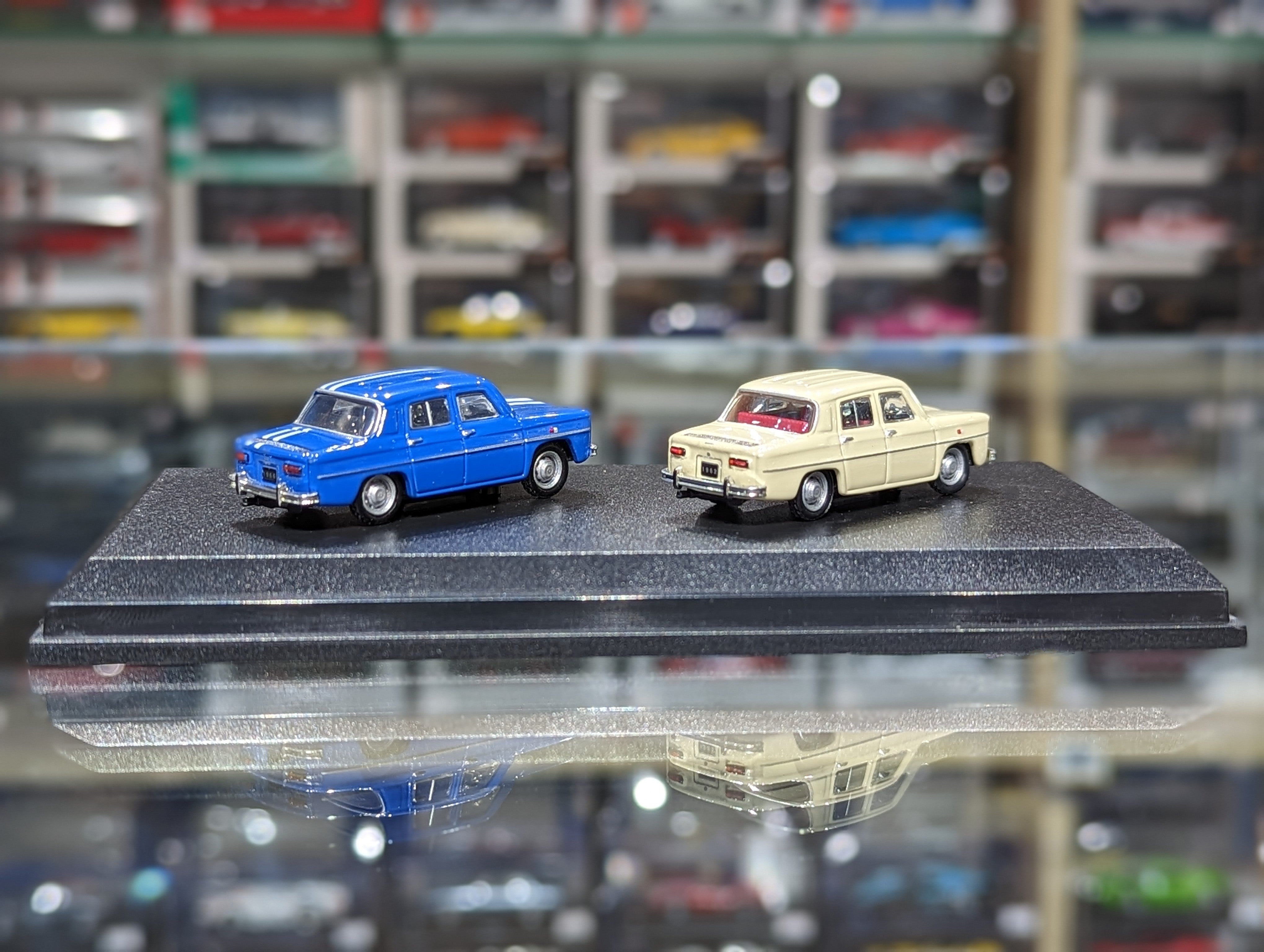 Renault 8