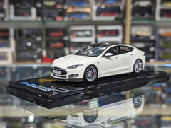 Tesla R-Z Entric