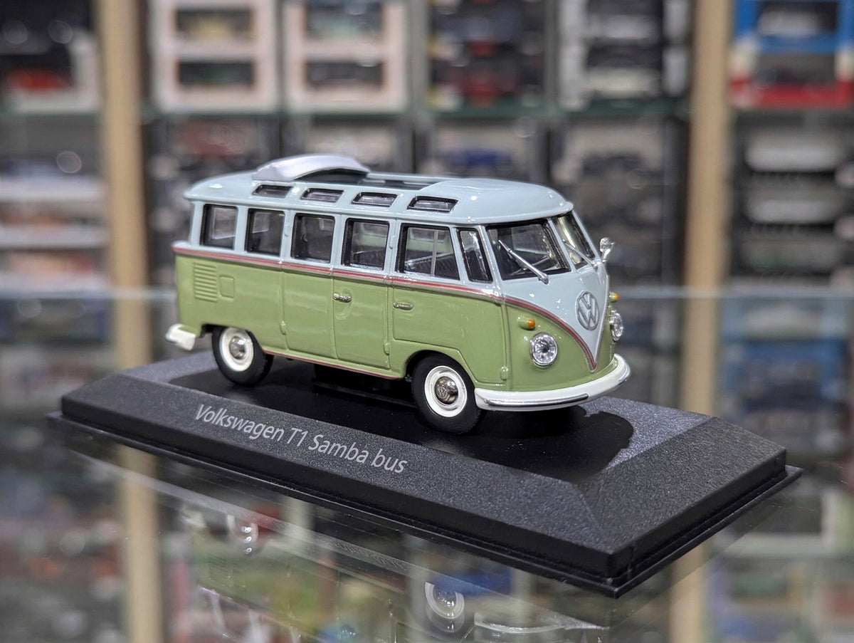 Volkswagen T1 Samba bus (Light green)