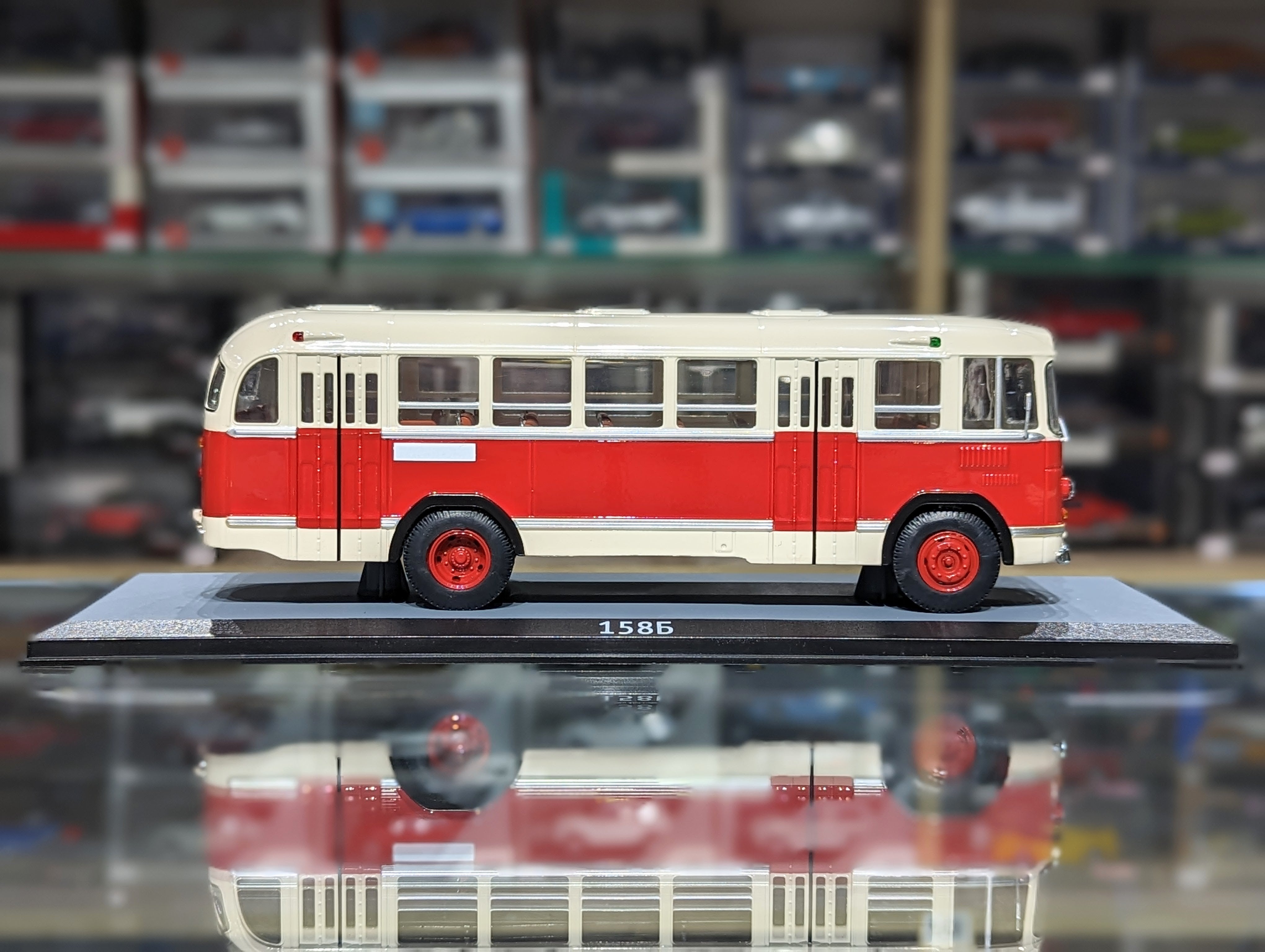 ZIL 158B